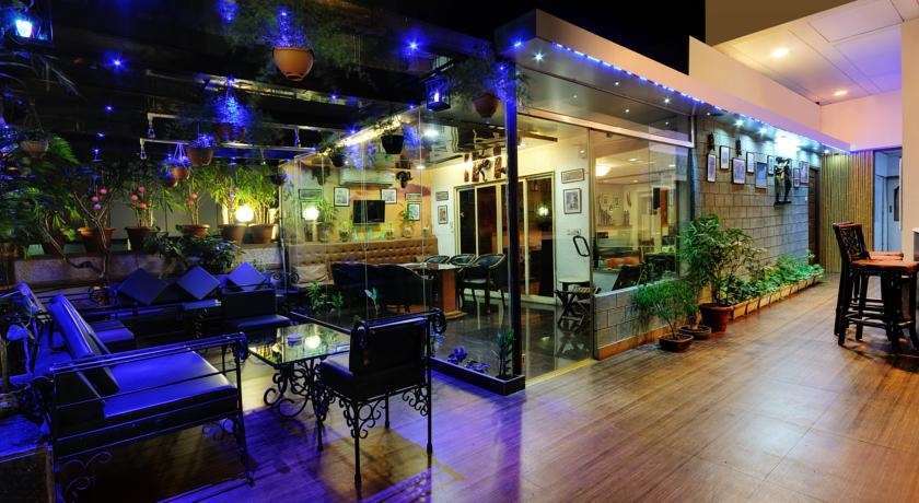โรงแรมรีกัล เอนเคลฟ มุมไบ ร้านอาหาร รูปภาพ